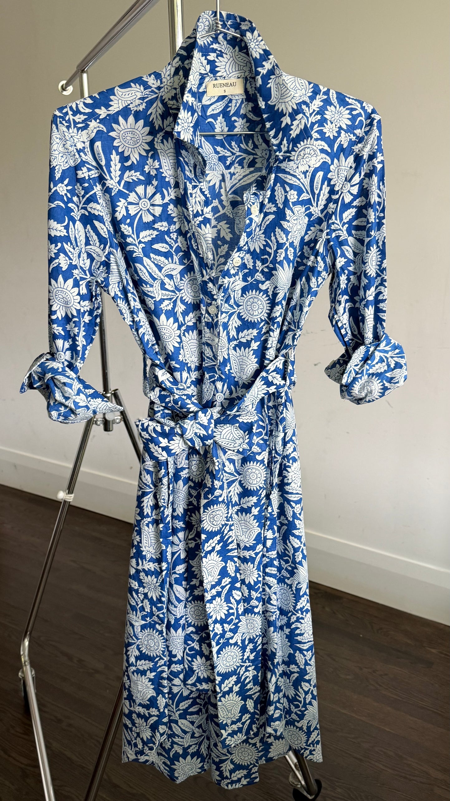 THE SHIRT DRESS