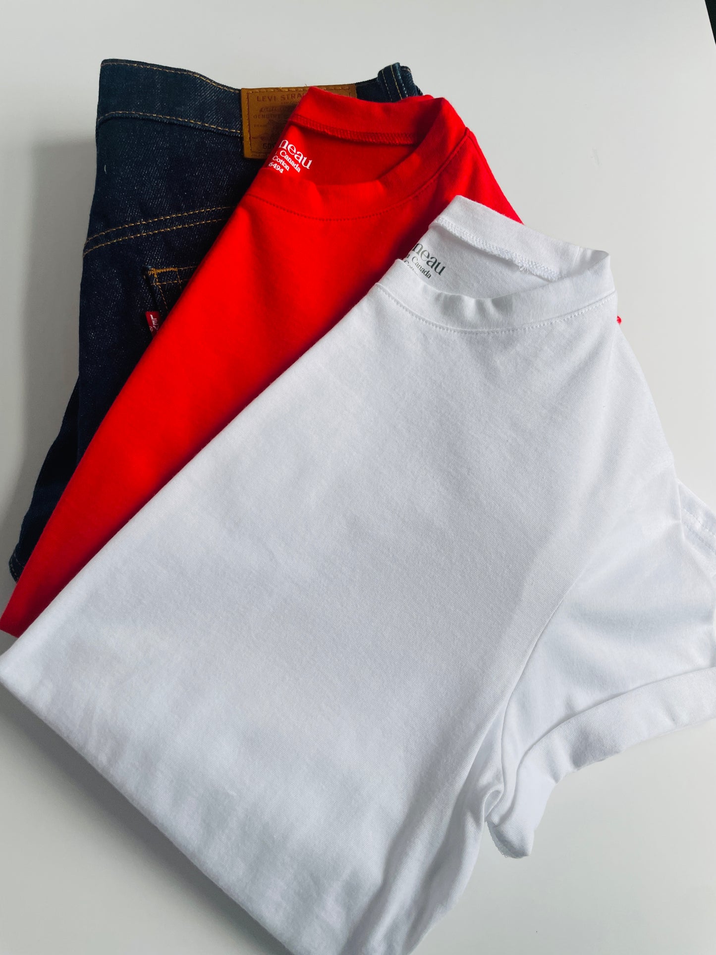 THE CREWNECK TEE